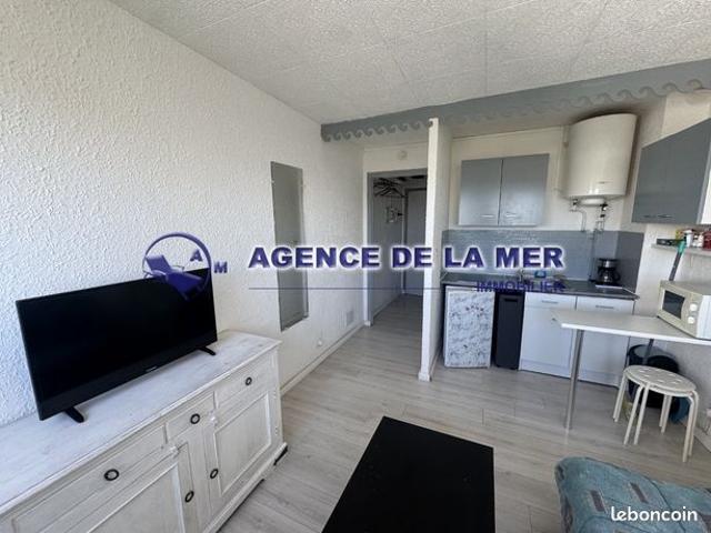 Studio 1 pièce 18 m²