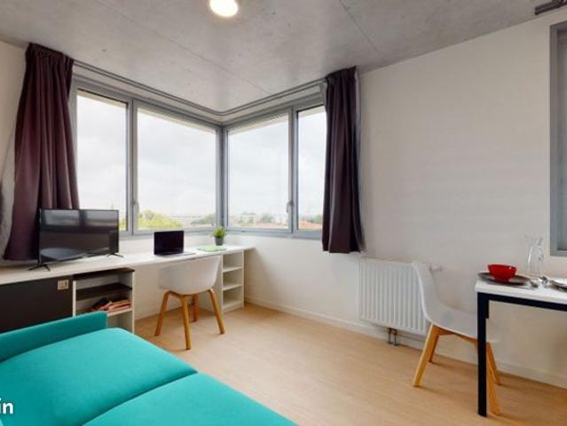 Studio 1 pièce 18 m²