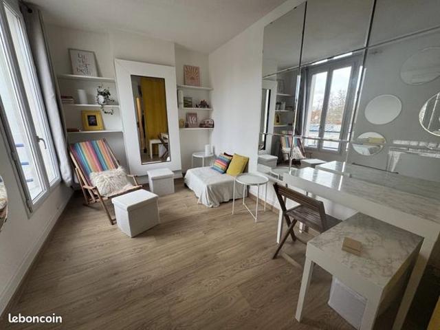 Studio 1 pièce 18 m²