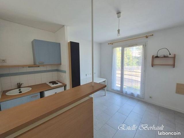 Studio 1 pièce 18 m²