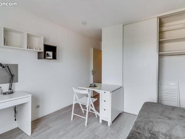 Studio 1 pièce 18 m²
