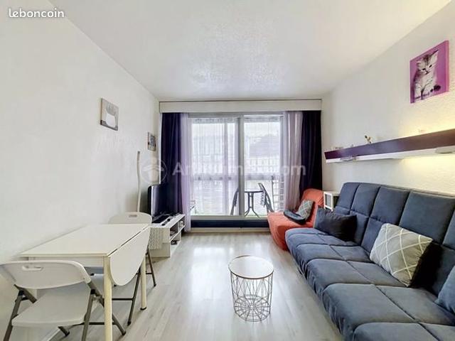 Studio 1 pièce 18 m²
