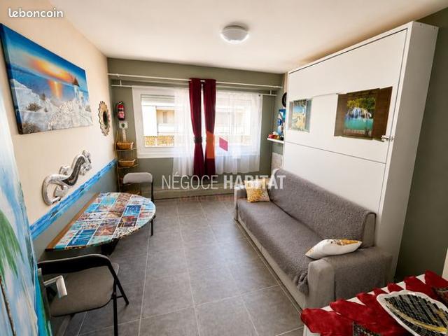 Studio 1 pièce 18 m²