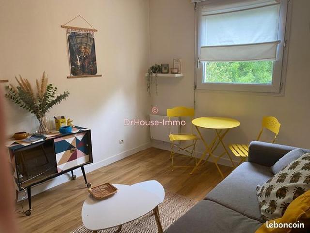 Studio 1 pièce 18 m²