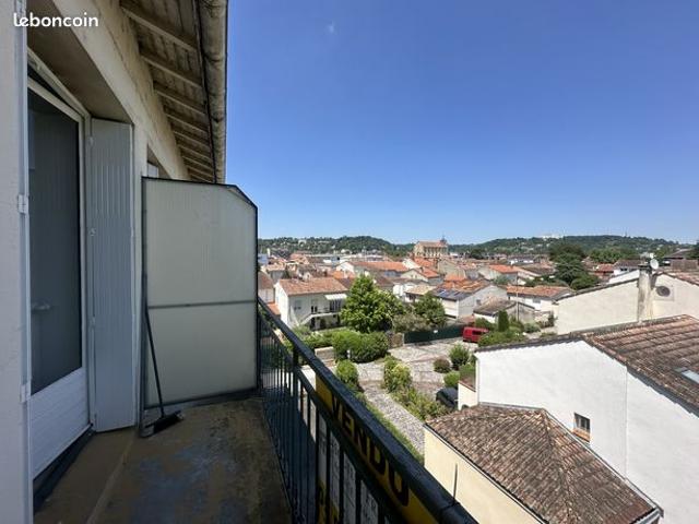 Studio 1 pièce 18 m²