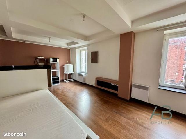 Studio 1 pièce 18 m²
