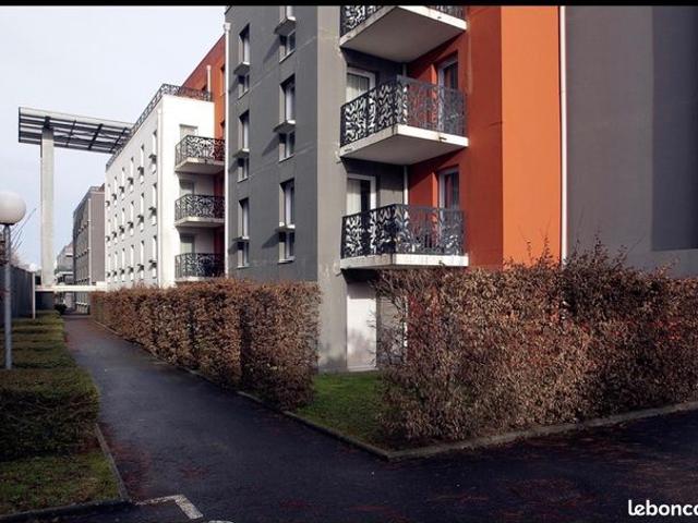 Studio 1 pièce 18 m²