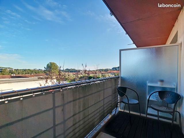 Studio 1 pièce 18 m²