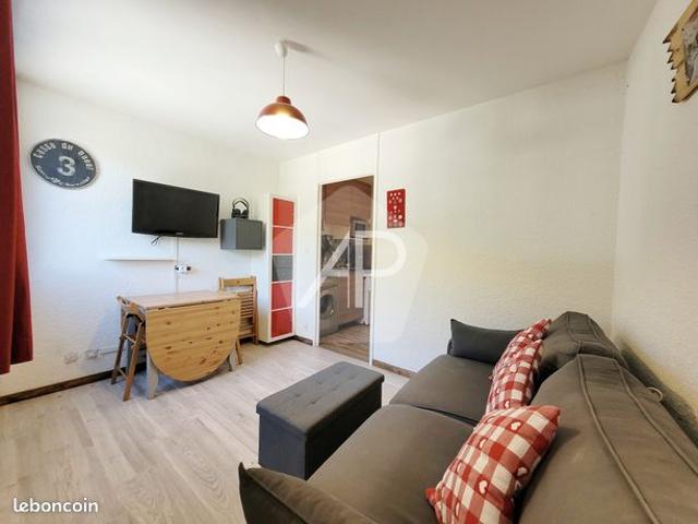 Studio 1 pièce 18 m²