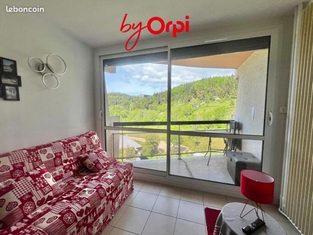 Studio 1 pièce 18 m²