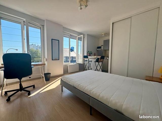 Studio 1 pièce 18 m²