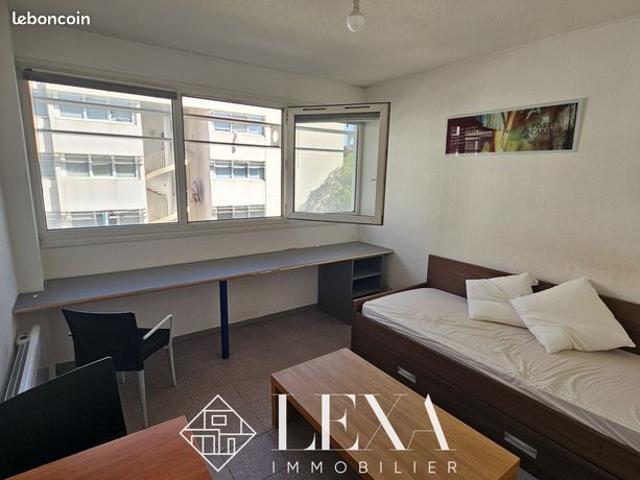 Studio 1 pièce 18 m²