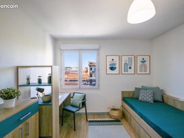 Studio 1 pièce 18 m²