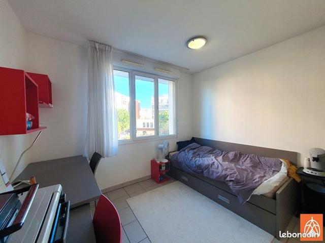 Studio 1 pièce 18 m²