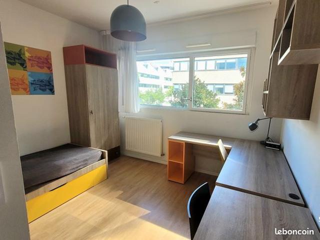 Studio 1 pièce 18 m²