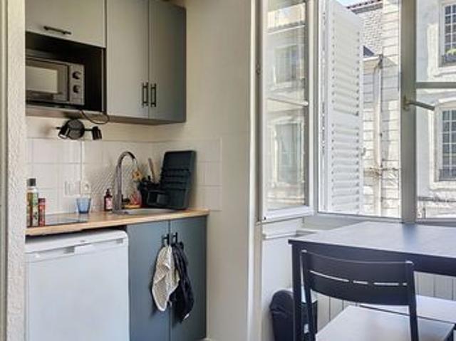 Studio 1 pièce 18 m²