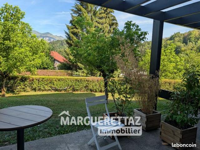 Studio 1 pièce 18 m²