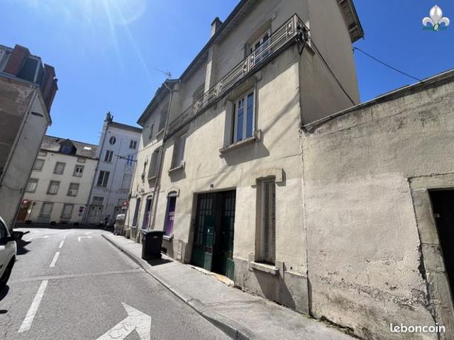 Studio 1 pièce 18 m²