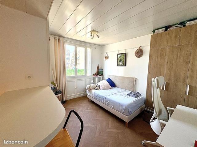 Studio 1 pièce 18 m²
