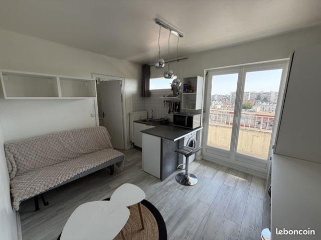 Studio 1 pièce 18 m²