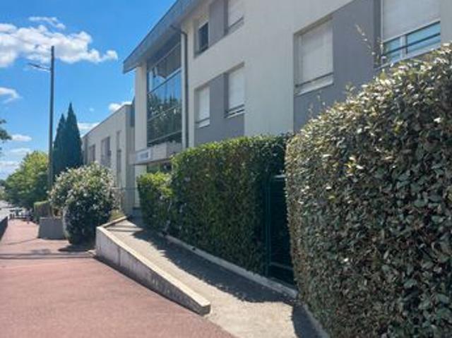 Studio 1 pièce 18 m²