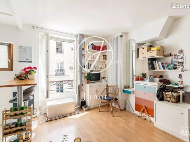Studio 1 pièce 18 m²