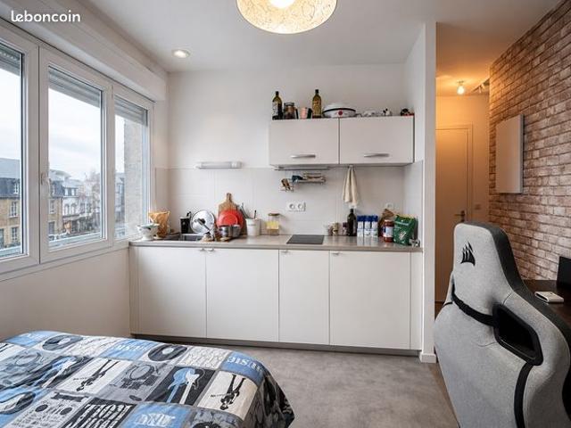 Studio 1 pièce 18 m²