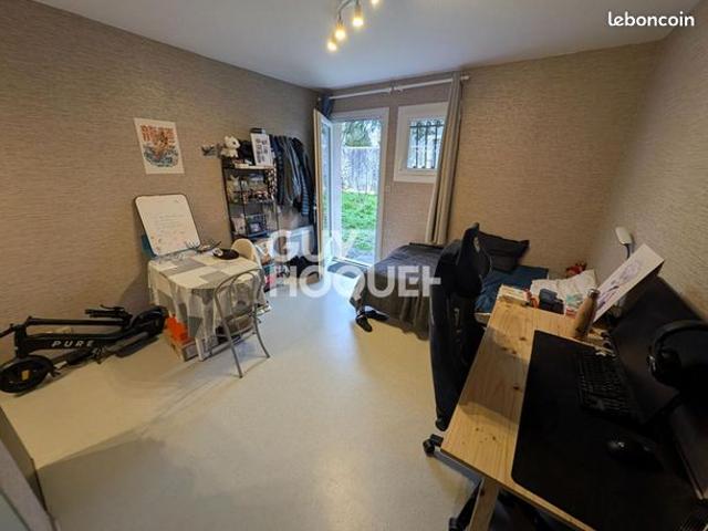 Studio 1 pièce 18 m²