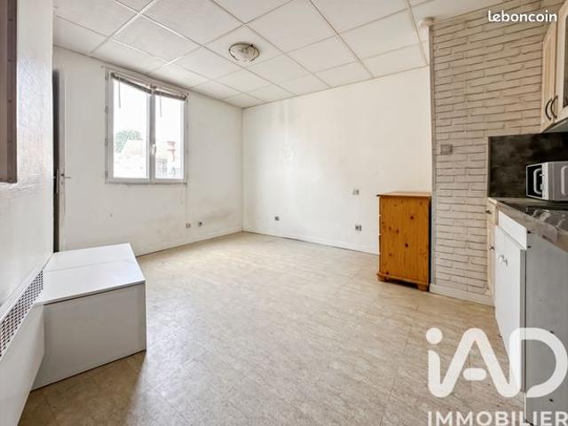 Studio 1 pièce 18 m²