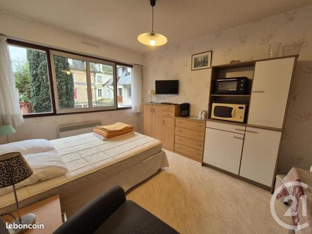 Studio 1 pièce 18 m²