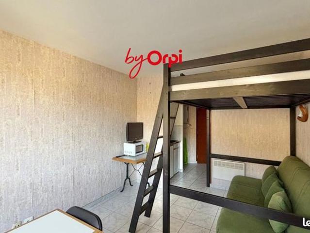 Studio 1 pièce 18 m²