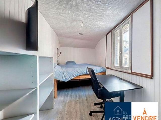 Studio 1 pièce 18 m²