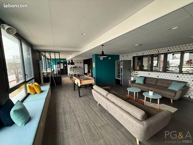 Studio 1 pièce 18 m²