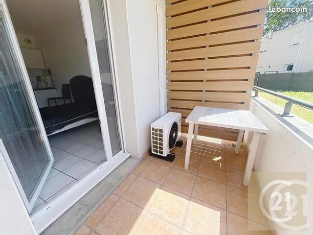 Studio 1 pièce 18 m²