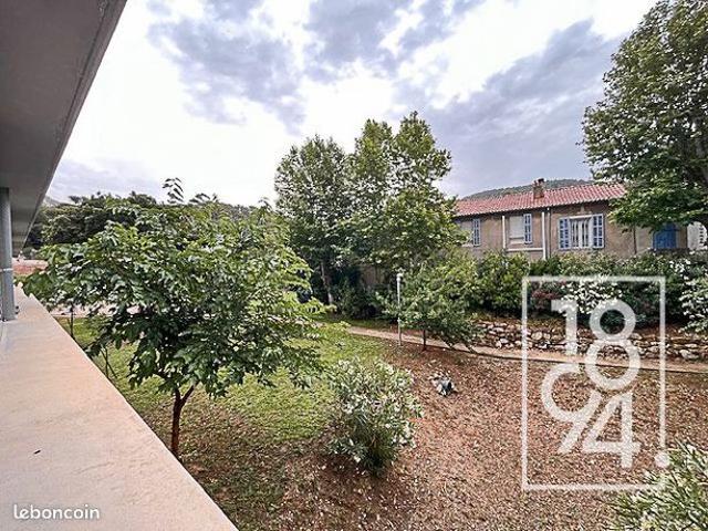 Studio 1 pièce 18 m²