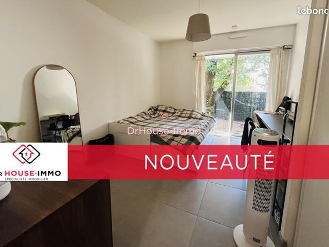 Studio 1 pièce 18 m²