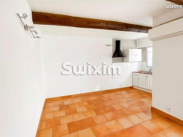 Studio 1 pièce 18 m²