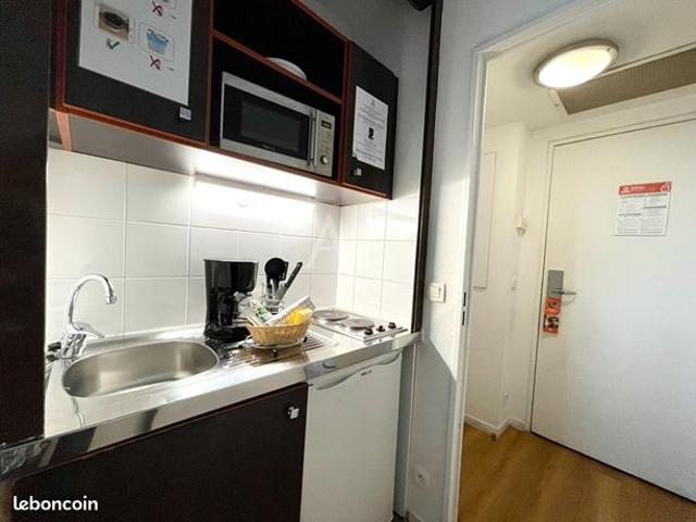Studio 1 pièce 18 m²