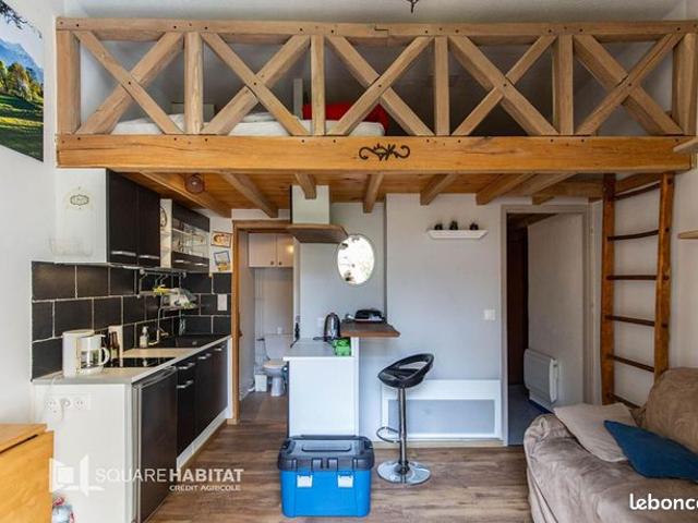 Studio 1 pièce 18 m²