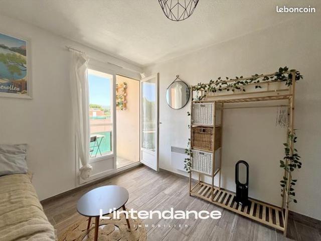Studio 1 pièce 18 m²
