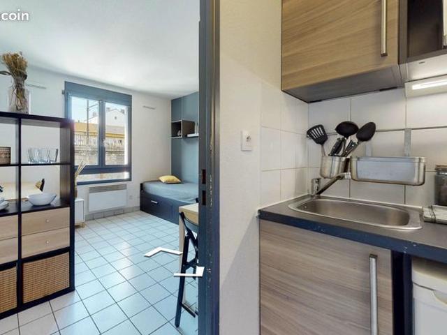 Studio 1 pièce 18 m²