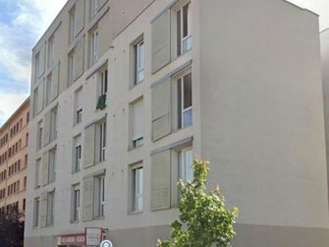 Studio 1 pièce 18 m²