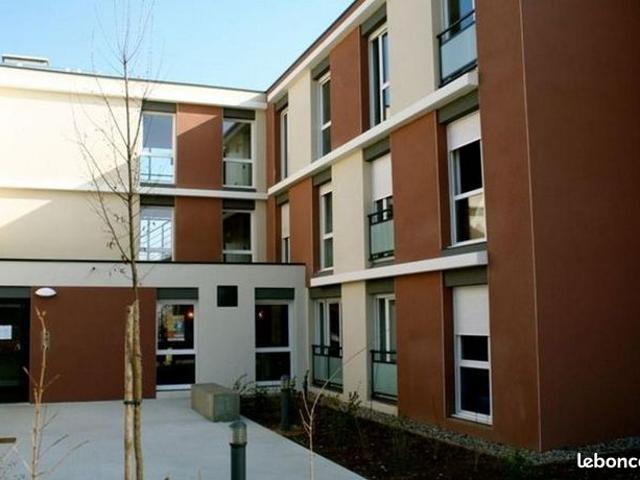Studio 1 pièce 18 m²