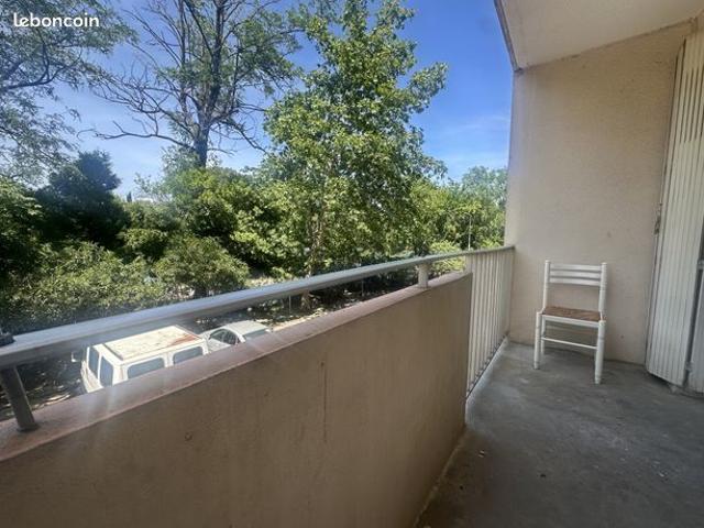 Studio 1 pièce 18 m²