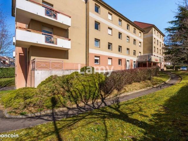Studio 1 pièce 18 m²