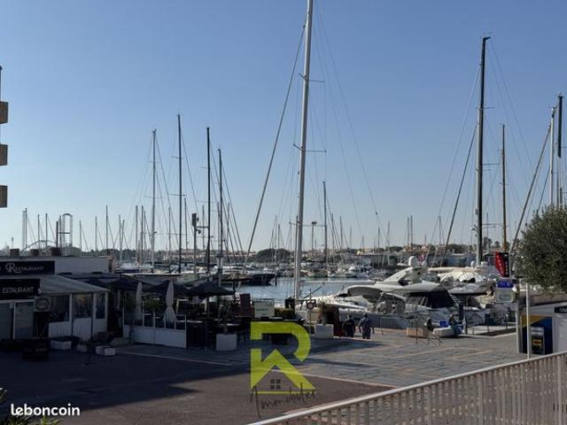 Studio 1 pièce 18 m²