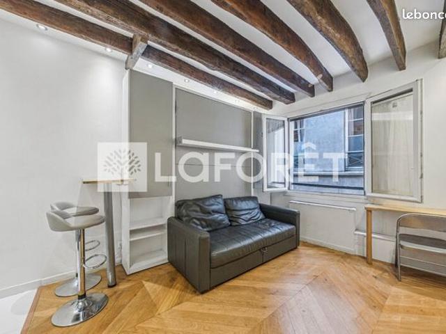 Studio 1 pièce 18 m²