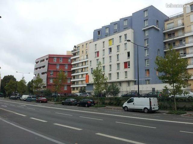 Studio 1 pièce 17 m²