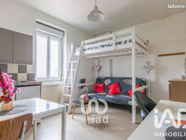Studio 1 pièce 18 m²