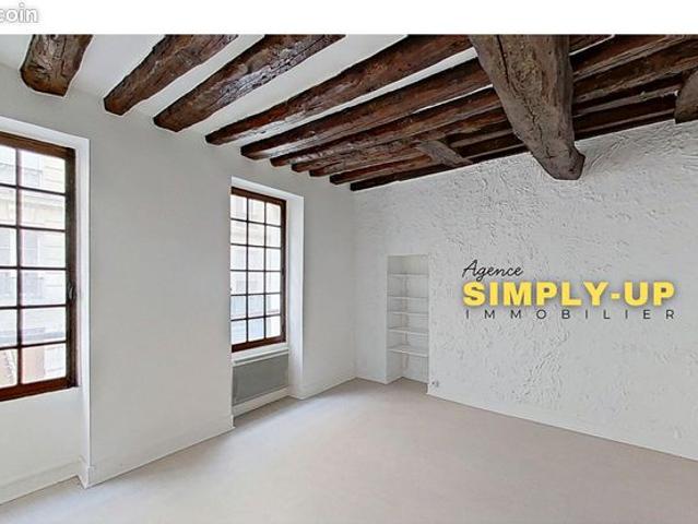 Studio 1 pièce 18 m²